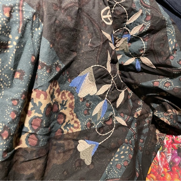 Urban Outfitters Queen Size Cotton Embroidered Bryce Duvet Cover - Picture 4 of 6